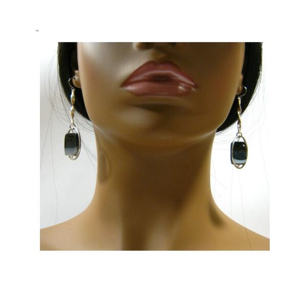 Set of Handcrafted Glass Turquoise Hoops Vintage & Shell beaded Drop Earrings - Picture 5 of 11